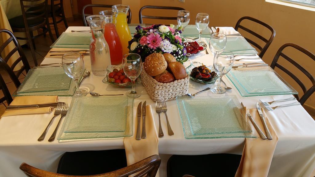 Mizpe Yam Boutique Hotel เนทันยา ภายนอก รูปภาพ